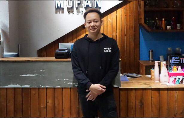 美發(fā)洗頭洗不好，被罵誰(shuí)都會(huì)不